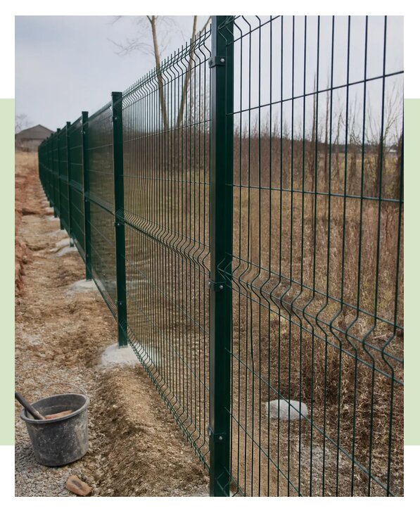 Монтаж забора 3Д высотой 1,8 метра под ключ в Дальнереченске